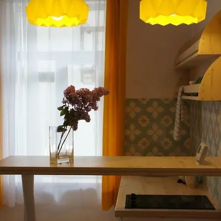 شقة فندقية Bohemian Cozy Place *
